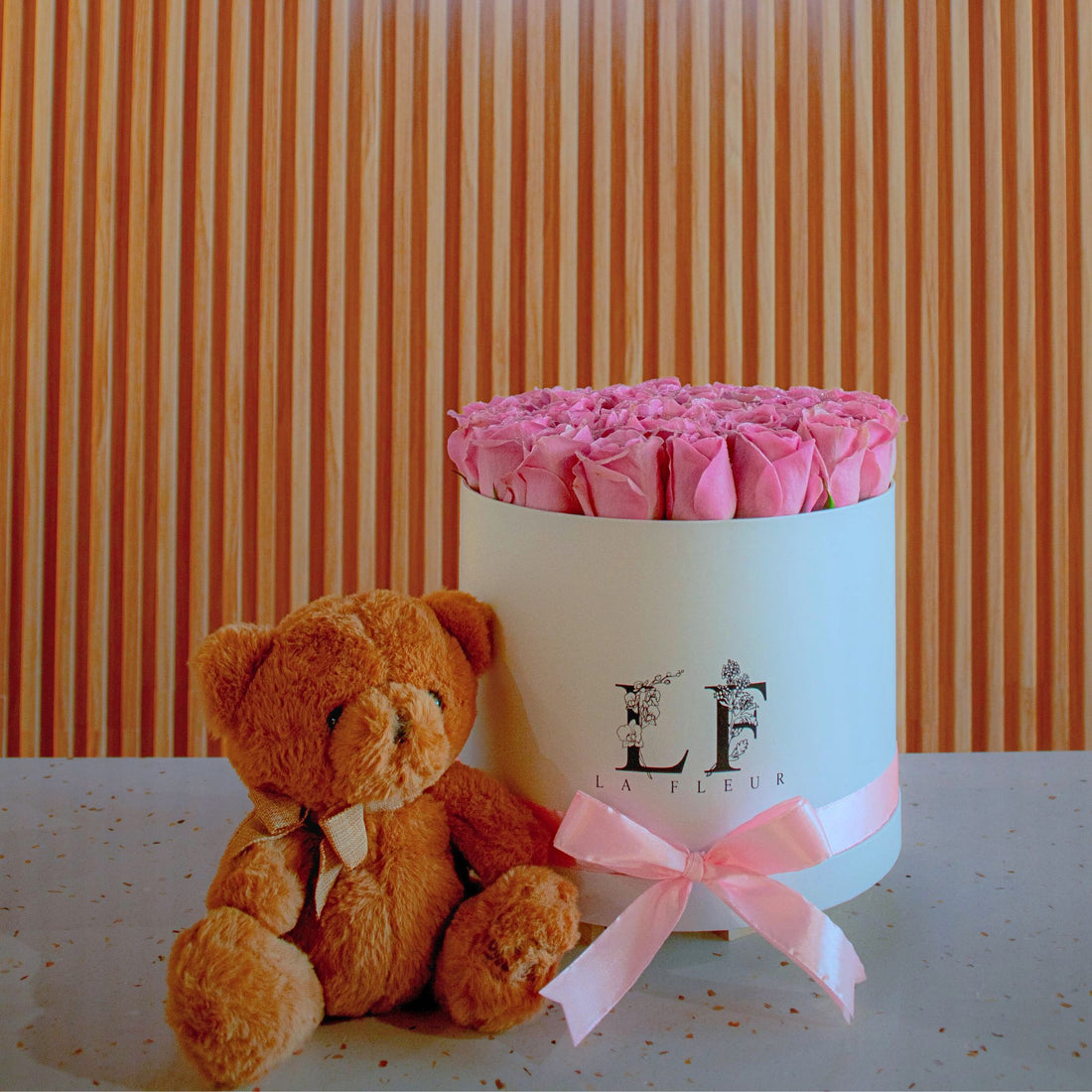 Teddy Bear &amp; Pink Roses Flower Box