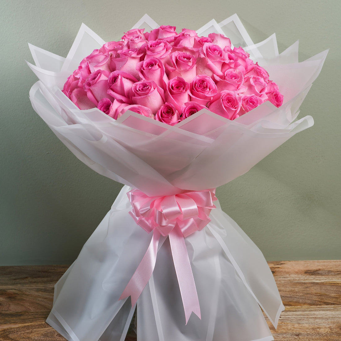 &quot;Flowers of Love&quot; 50 Pink Roses