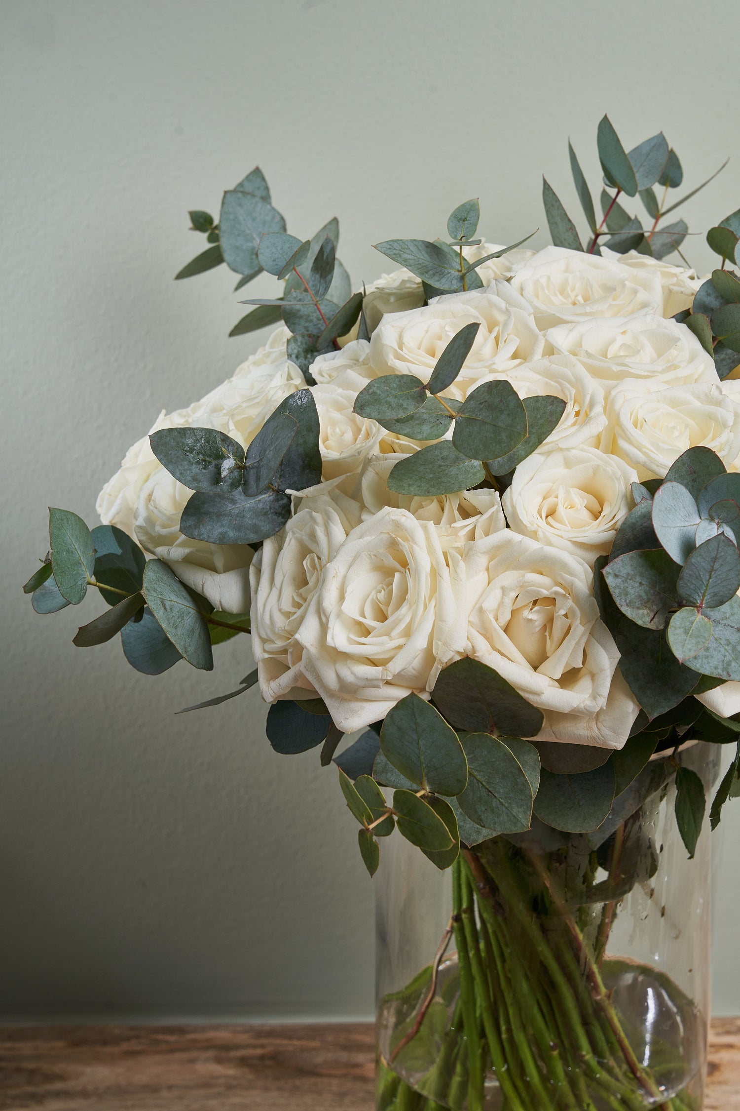 50 White Roses in a Vase