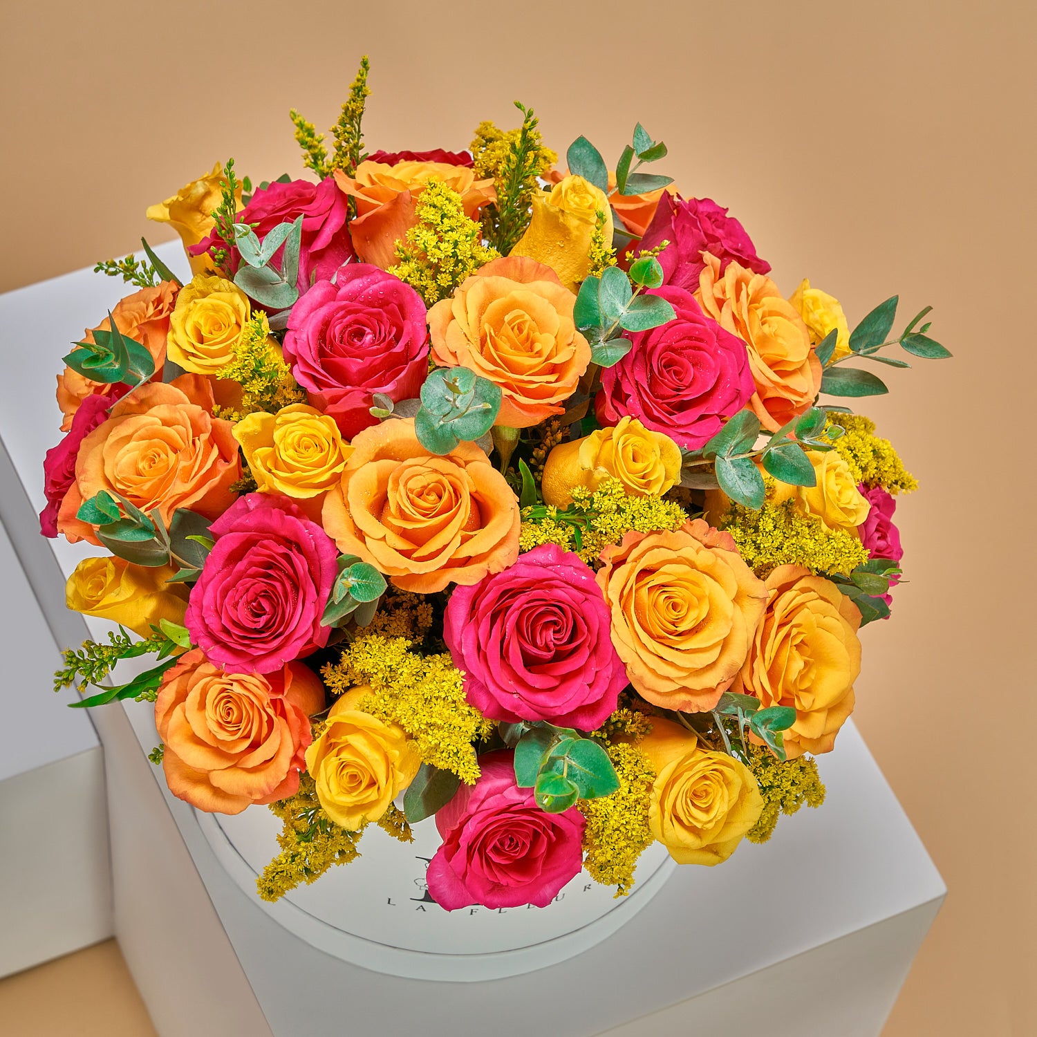 &quot;Starburst&quot; Mixed Roses Flower Box