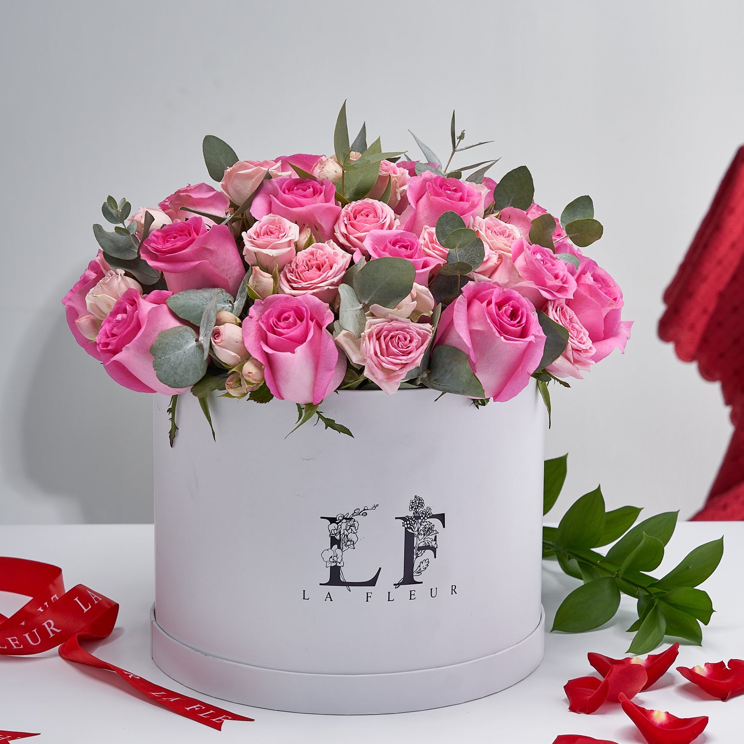 &quot;My Valentine&quot; Pink Roses Flower Box