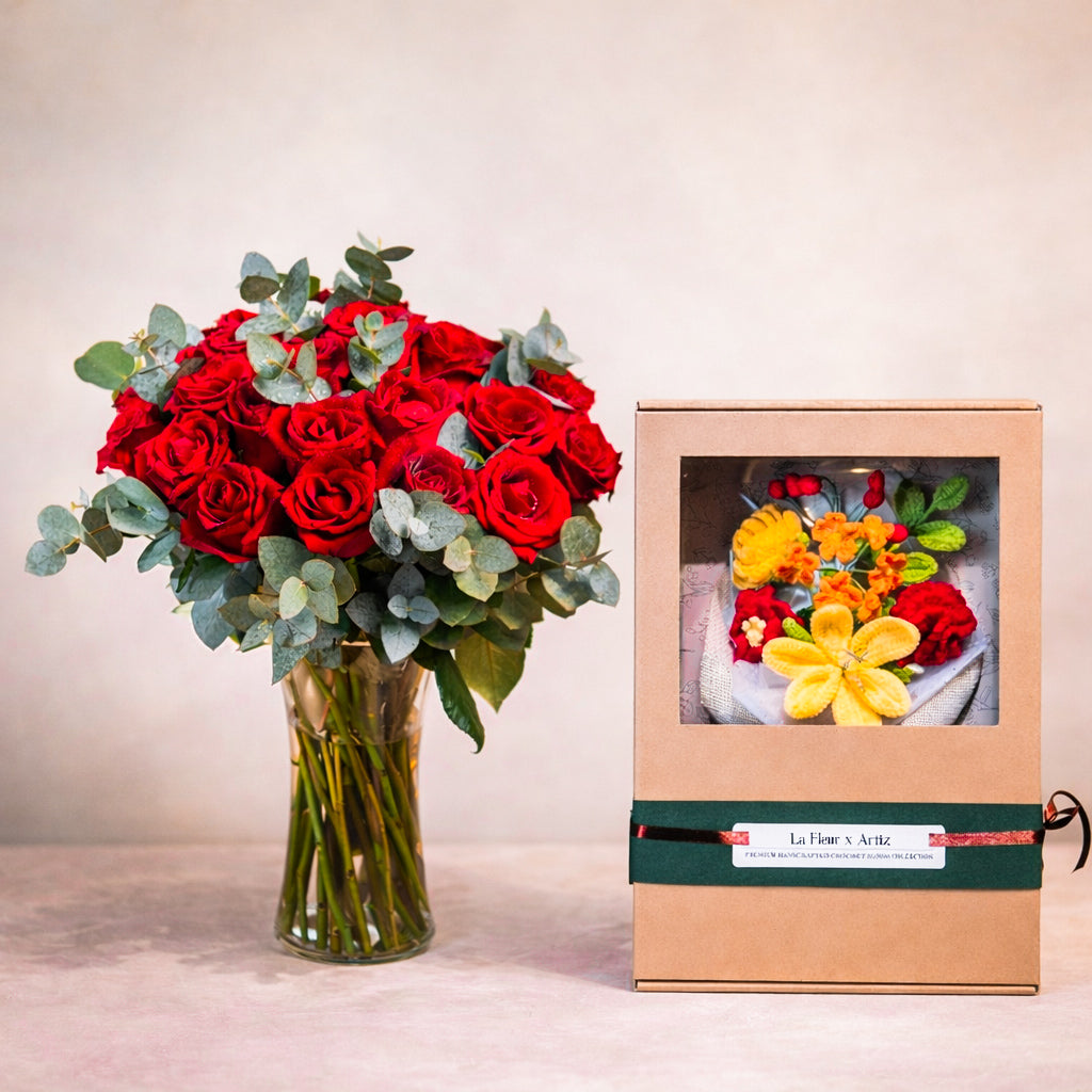 Endless Love Set - Roses in a Vase & Crochet Flowers
