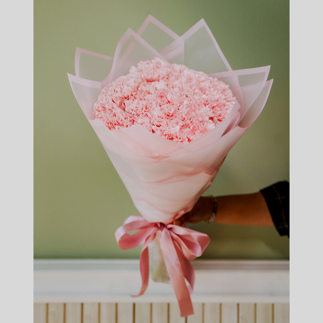 "Pink Florals" 20 Pink Carnations Bouquet