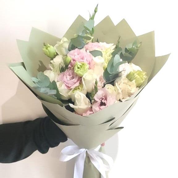 &quot;Marvels&quot; Pink Lisianthus &amp; White Roses Bouquet